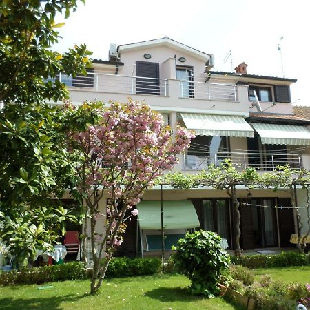 Kamelija Apartamento Rovinj Exterior foto