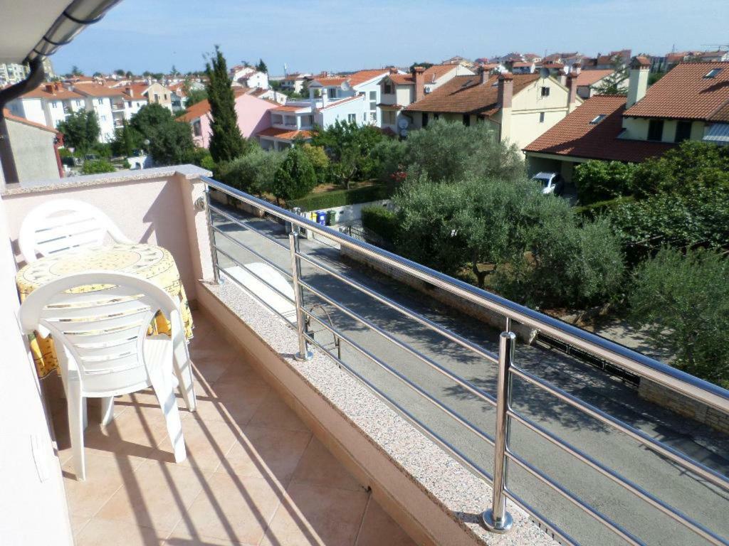 Kamelija Apartamento Rovinj Exterior foto