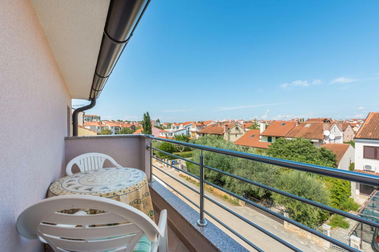 Kamelija Apartamento Rovinj Exterior foto